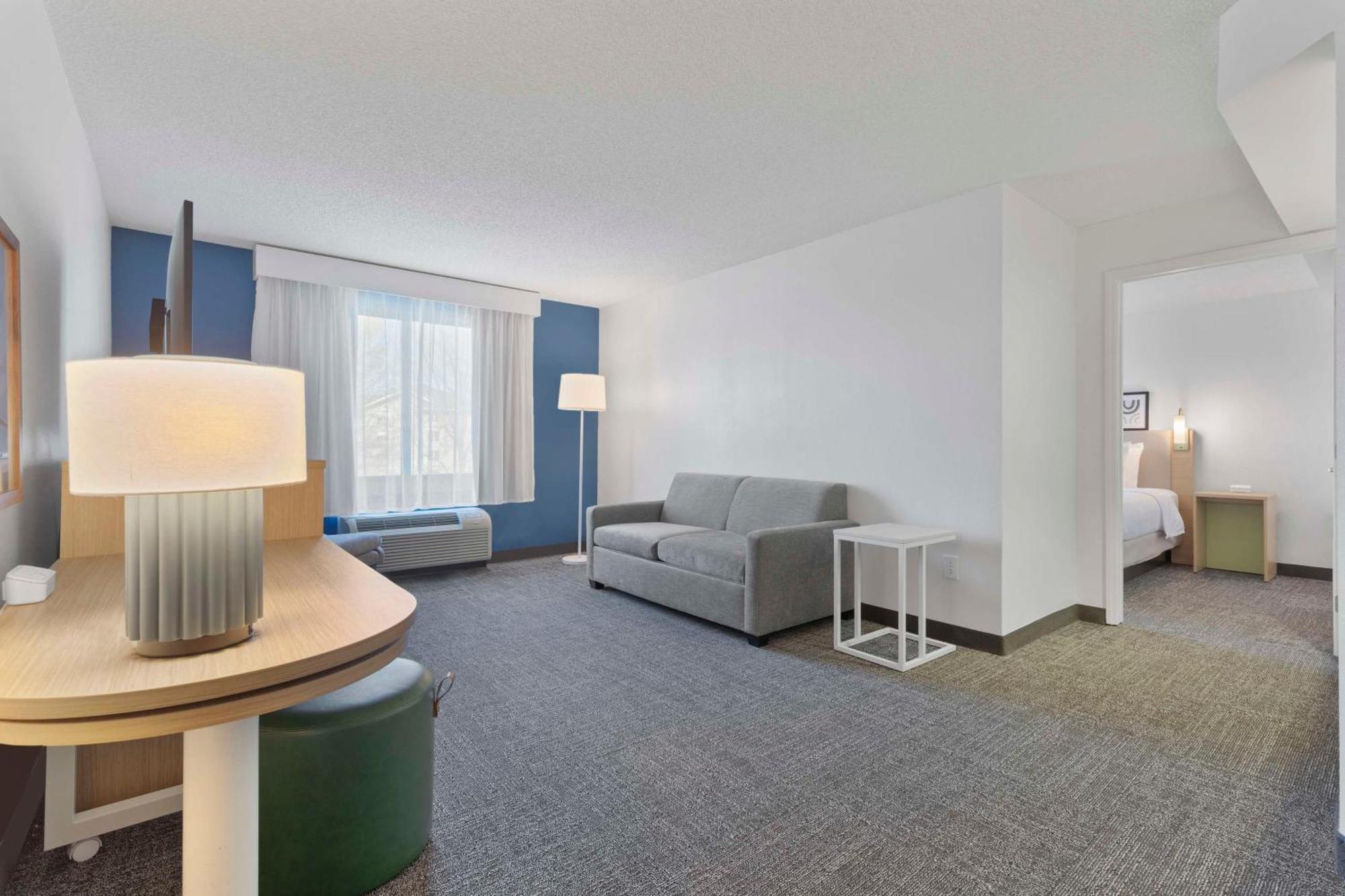 Spark By Hilton Greensboro Exterior photo